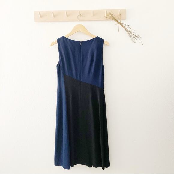 Boss by Hugo Boss V Neck Sleeveless A Line Dress Blue Black Size 6 New - Picture 10 of 10